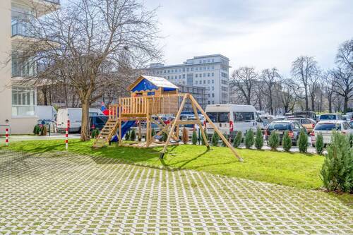 Spielplatz - 