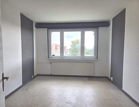 3. OG Wohnzimmer rechts - 1 Zimmer Etagenwohnung zur Miete in Burow