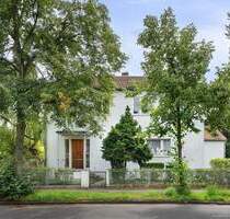 Die Gelegenheit...großzügiges (sanierungsbedürftiges) Landhaus zum Bodenwert! - Berlin Dahlem