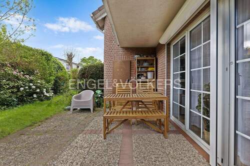 Terrasse - 4 Zimmer Etagenwohnung in Norderstedt