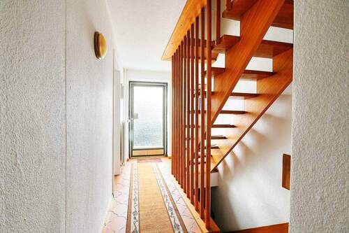 DH-Tannenredder-EG-Flur-1 - 