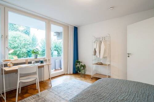 Fensterfront im Schlafzimmer - 