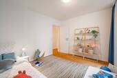 Drei helle Schlafzimmer - 