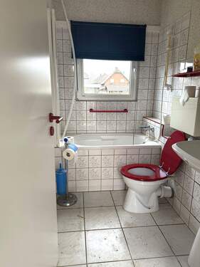 Blick ins Badezimmer - 