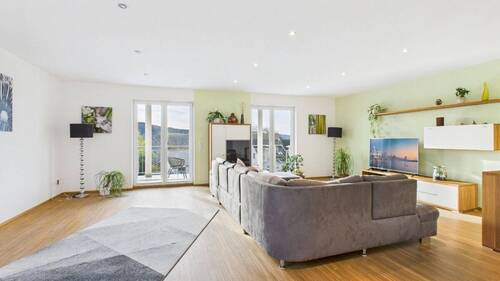 Wohnzimmer - 6 Zimmer Einfamilienhaus in Saarburg