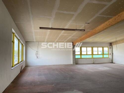 Heizkörper werden verbaut - Büro zur Miete in Crailsheim