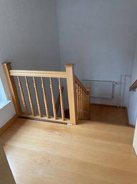 Eingangsbreich+Flur - Etagenwohnung mit 47,00 m² in Meuselwitz zur Miete