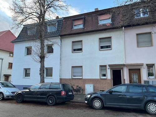 Bild 1 - Gemütliche 2 Zimmer Wohnung mit Einbauküche im 1. OG Mannheim-Feudenheim zu vermieten