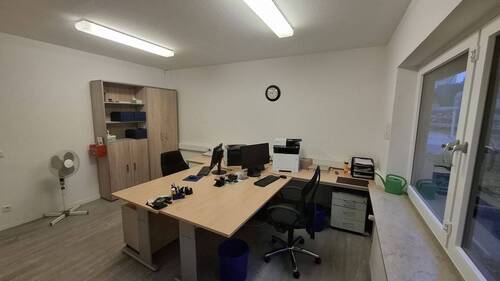 Büro 4 - 