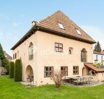 Exklusives Einfamilienhaus mit Spa, Aufzug und hochwertiger Ausstattung auf sonnigem Grundstück - München Laim