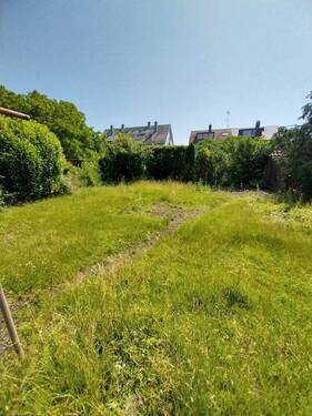 Gartenfläche - 6 Zimmer Doppelhaushälfte in Singen