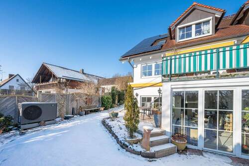 Hausansicht - 4 Zimmer Doppelhaushälfte zum Kaufen in Kottgeisering