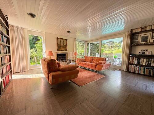 Lichtdurchflutetes Kaminzimmer - 7 Zimmer Einfamilienhaus in Quickborn