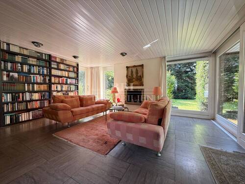 Lichtdurchflutetes Kaminzimmer - Einfamilienhaus mit 198,00 m&sup2; in Quickborn zum Kaufen