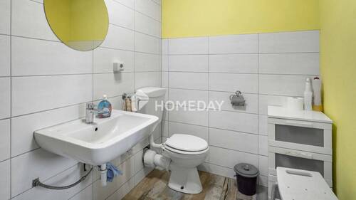 Badezimmer 1 2 - 