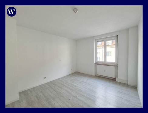 Wohnen - Großzügige 4-Zimmer-Wohnung mit Balkon + Keller + separate Küche