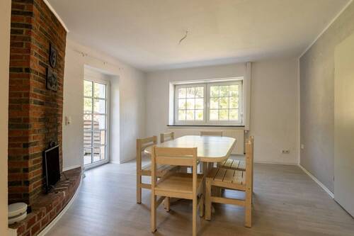 18328 Wohnbereich - Mehrfamilienhaus, Wohnhaus mit 140,00 m² in Mürlenbach zum Kaufen
