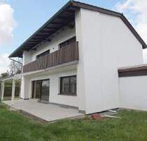 Modernisiertes Architektenhaus mit großer Südterrasse - Straubing Ittling