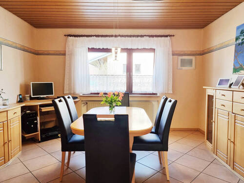 Esszimmer - Anbau - Mehrfamilienhaus, Wohnhaus mit 292,70 m&sup2; in Schlüchtern zum Kaufen