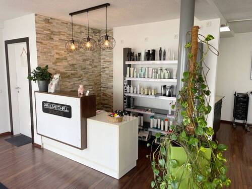 Friseursalon Erdgeschoss West - 
