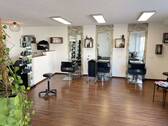 Friseursalon Erdgeschoss West - 