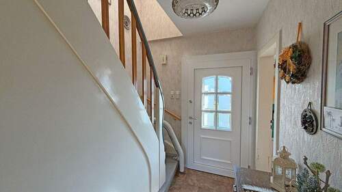 Diele - Doppelhaushälfte mit 107,30 m&sup2; in Alpen zum Kaufen