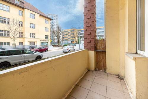 Balkon - 2 Zimmer Etagenwohnung in Berlin