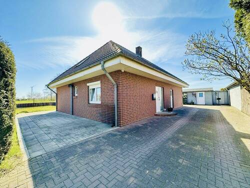 Außenansicht - Solides Einfamilienhaus mit Ausbaureserve in ruhiger Lage