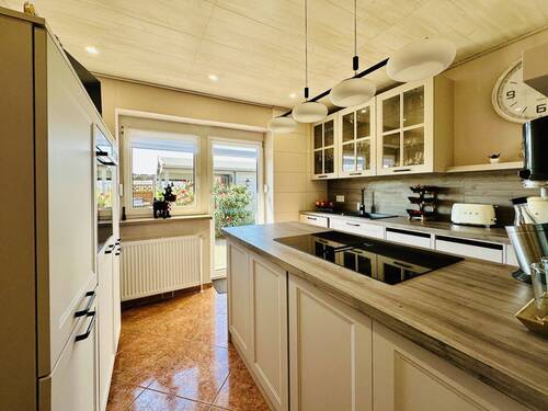 Küche - 4 Zimmer Einfamilienhaus zum Kaufen in Föhrden-Barl