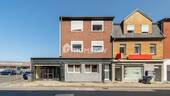 Außenansicht 1 - Solides Mehrfamilienhaus mit freier Gewerbefläche, Terrasse, Balkon und Stellplätzen in Alsdorf