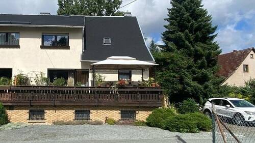 Frontansicht - 6 Zimmer Doppelhaushälfte zum Kaufen in Eibau