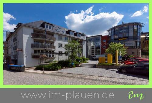 Hausansicht - 2 Zimmerwohnung in Auerbach zur Miete - Nicolaipassage - Dusche - Balkon - Einbauküche
