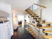 Großzügiger Flur/Eingangsbereich - 3 Zimmer Einfamilienhaus in Overath