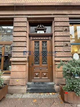 Eingangstür - 3 Zimmer Etagenwohnung in Heidelberg