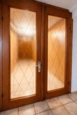 Tür in Einliegerwohnung innen - 