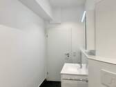Badezimmer Ansicht 2 - 