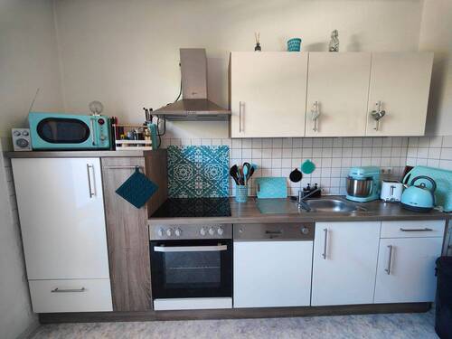 Einbauküche - 2 Zimmer Etagenwohnung in Plauen