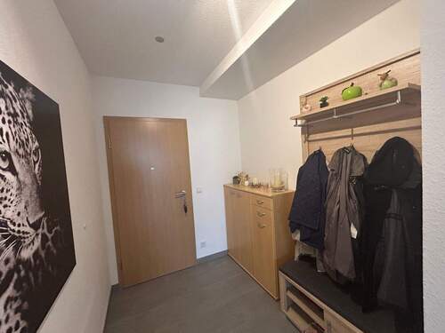 Eingangsbereich - 2 Zimmer Etagenwohnung zum Kaufen in Nümbrecht