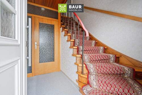 Zugang vom EG ins OG - Einfamilienhaus mit 134,00 m² in Mengen zum Kaufen