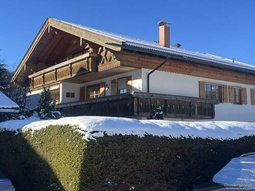 Hausansicht - 3 Zimmer Etagenwohnung zum Kaufen in Rottach-Egern