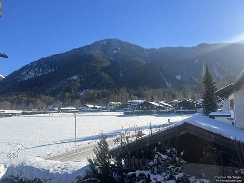 Blick vom Balkon - 3 Zimmer Etagenwohnung in Rottach-Egern