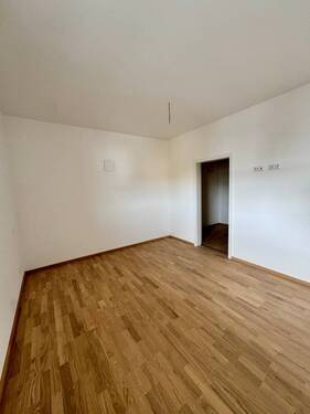 20250415_092713053_iOS - 