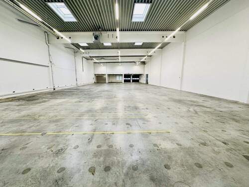 IMG_E7886 - Halle in Dortmund