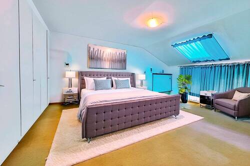 Schalzimmer 01 - illustriert - 