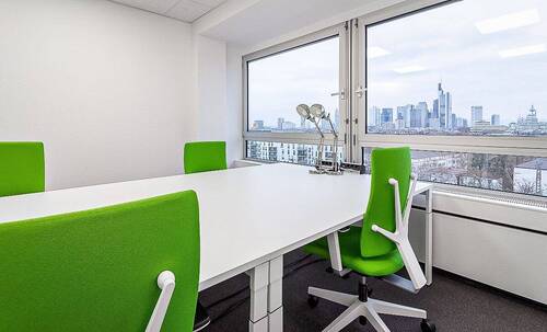 Titelbild - Arbeiten mit Skylineblick: professionelle Offices und Coworking - All-in-Miete