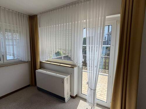 Wohnzimmer mit Terrassenzugang - 