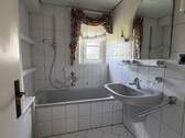 Badezimmer mit Wanne (2005) - 
