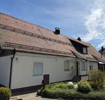 Doppelhaus mit Garten und Garagen - Treuchtlingen