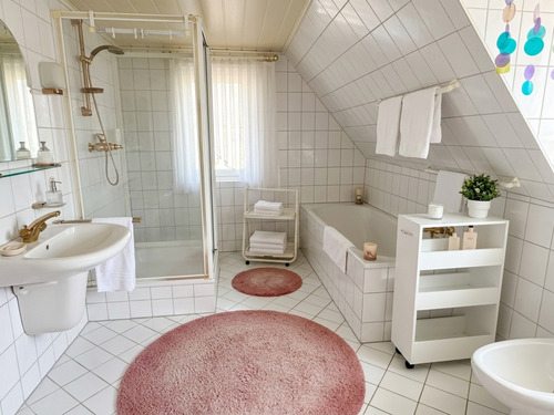 Badezimmer OG.png - 