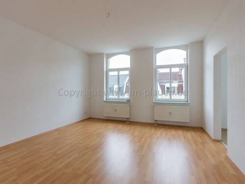 Wohnzimmer - 2 Zimmer Etagenwohnung zur Miete in Plauen
